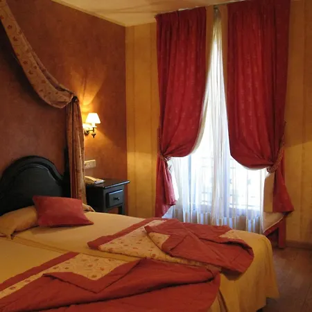 Hotel Pradas Ordesa