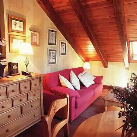 Pradas Ordesa מלון