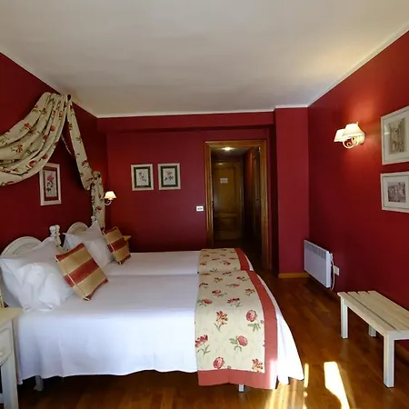 Pradas Ordesa Hotel 3*