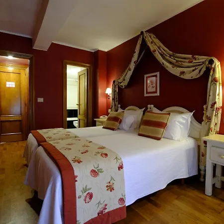 Pradas Ordesa Hotel 3*