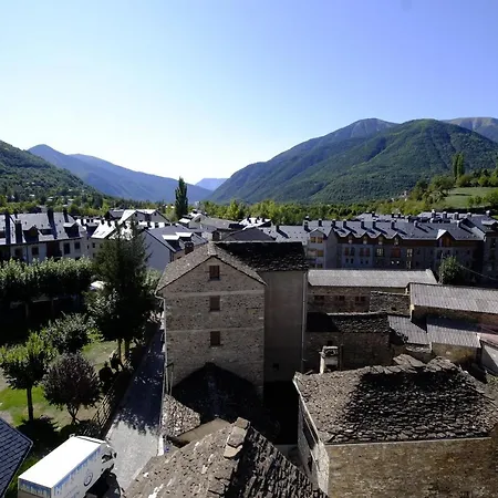 Hotel Pradas Ordesa Broto