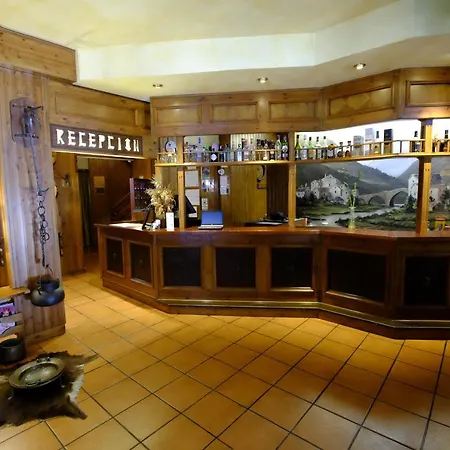 Hotel Pradas Ordesa Broto