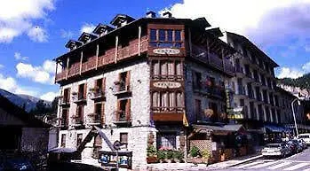 Hotel Pradas Ordesa Broto