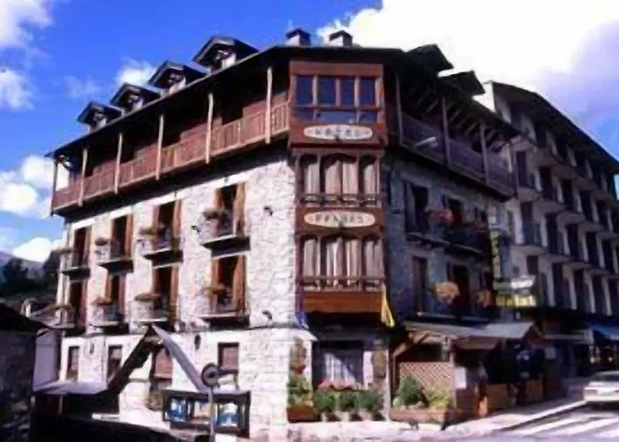 Pradas Ordesa Otel Broto