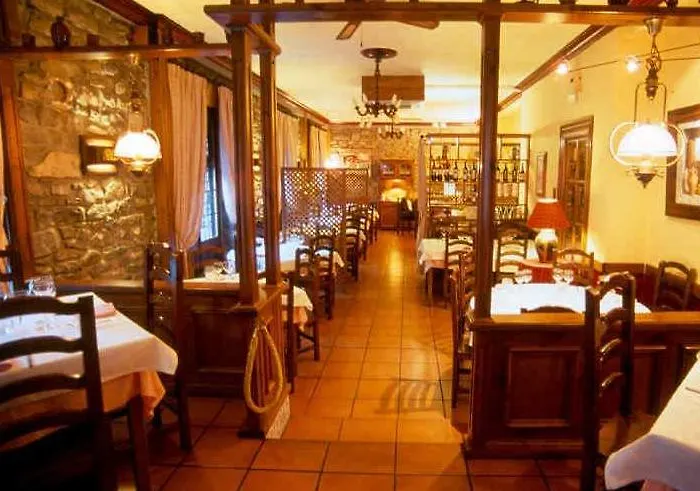 Hotel Pradas Ordesa 3*